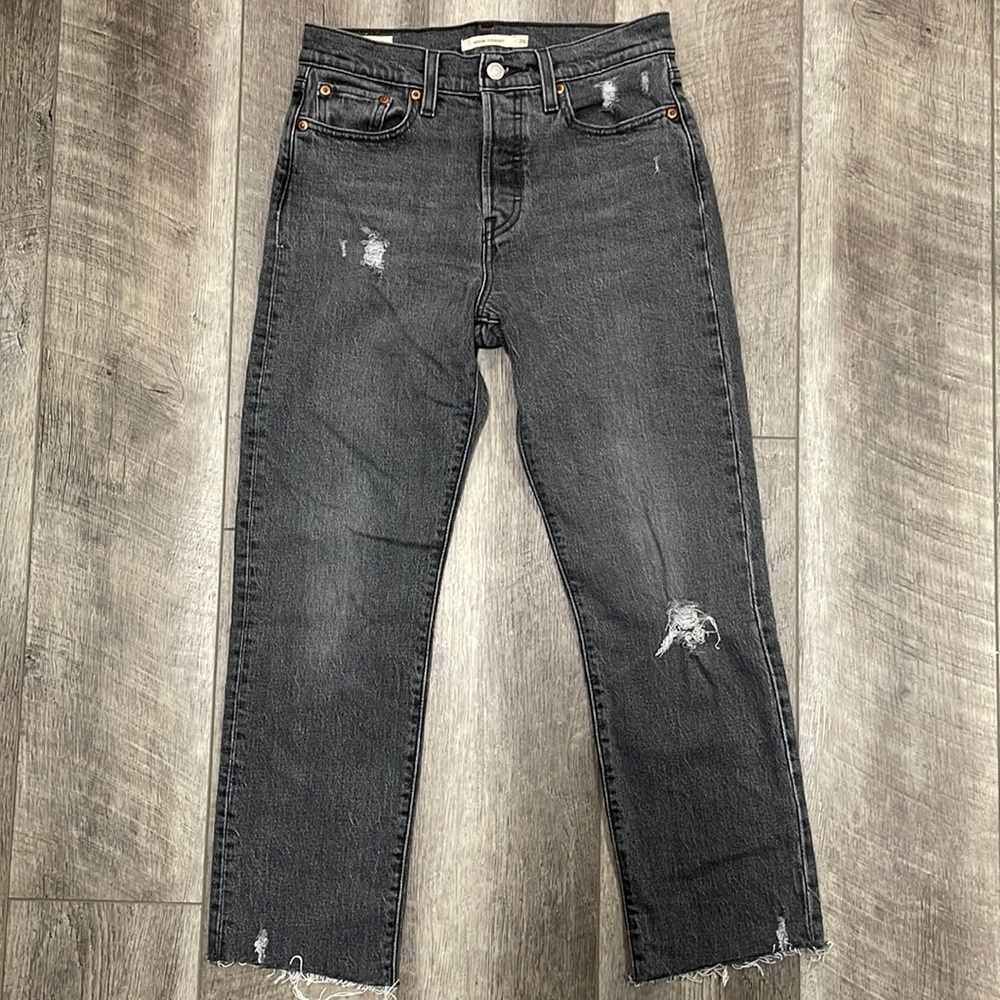 Levi’s premium cropped wedgie straight jean